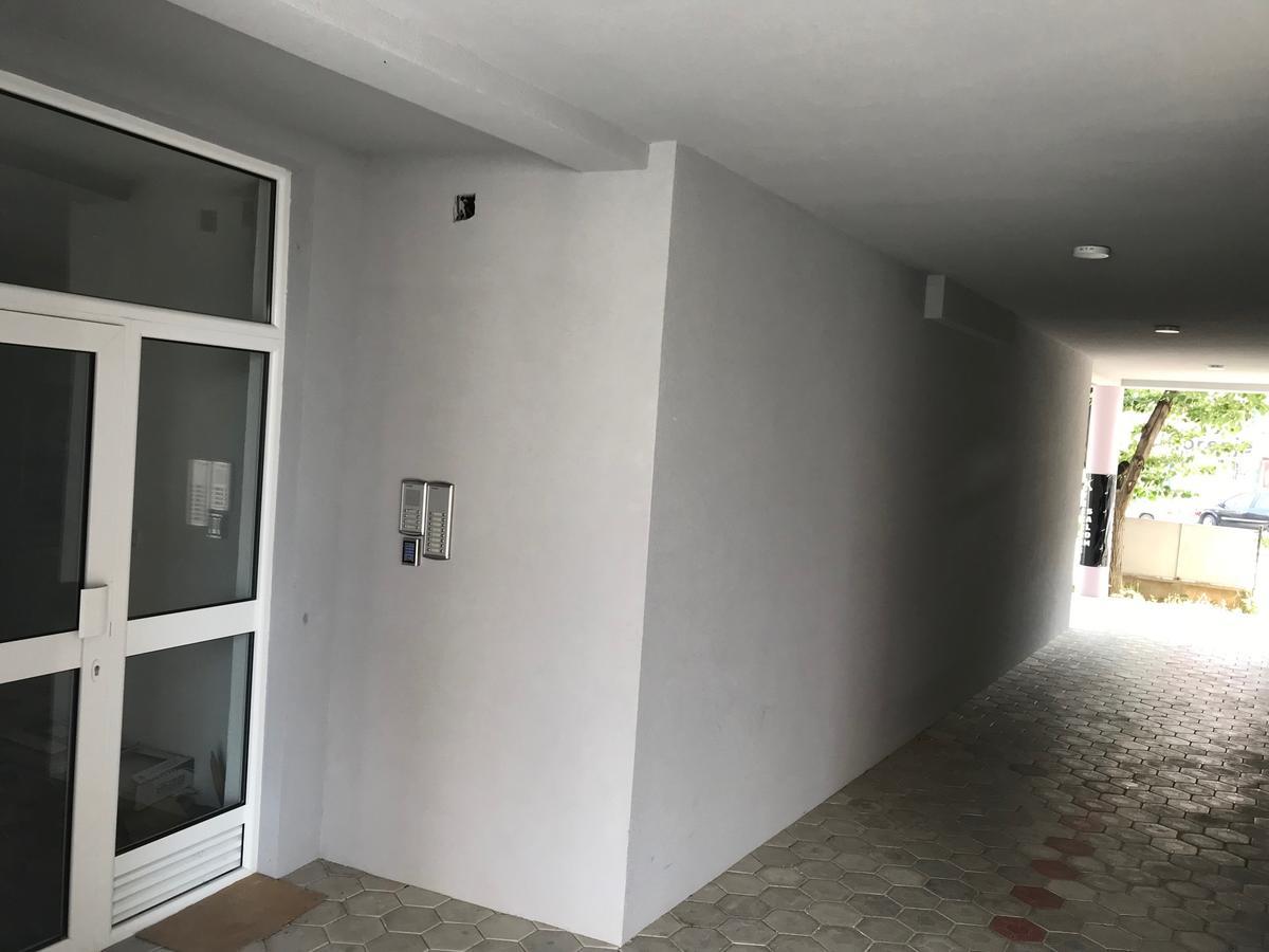 La Apartamento Jagodina Luaran gambar